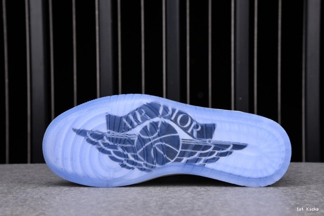 1st Kicks box) (DR 1 CN8607-002 OG shoe X LOW JORDAN DR 0717